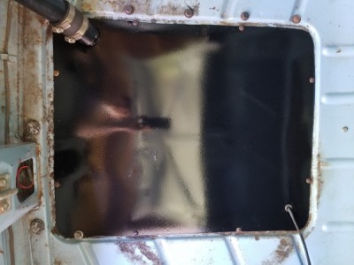 gas tank cover.jpg