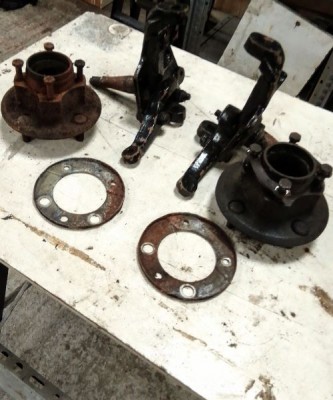 stub axle etc.jpg